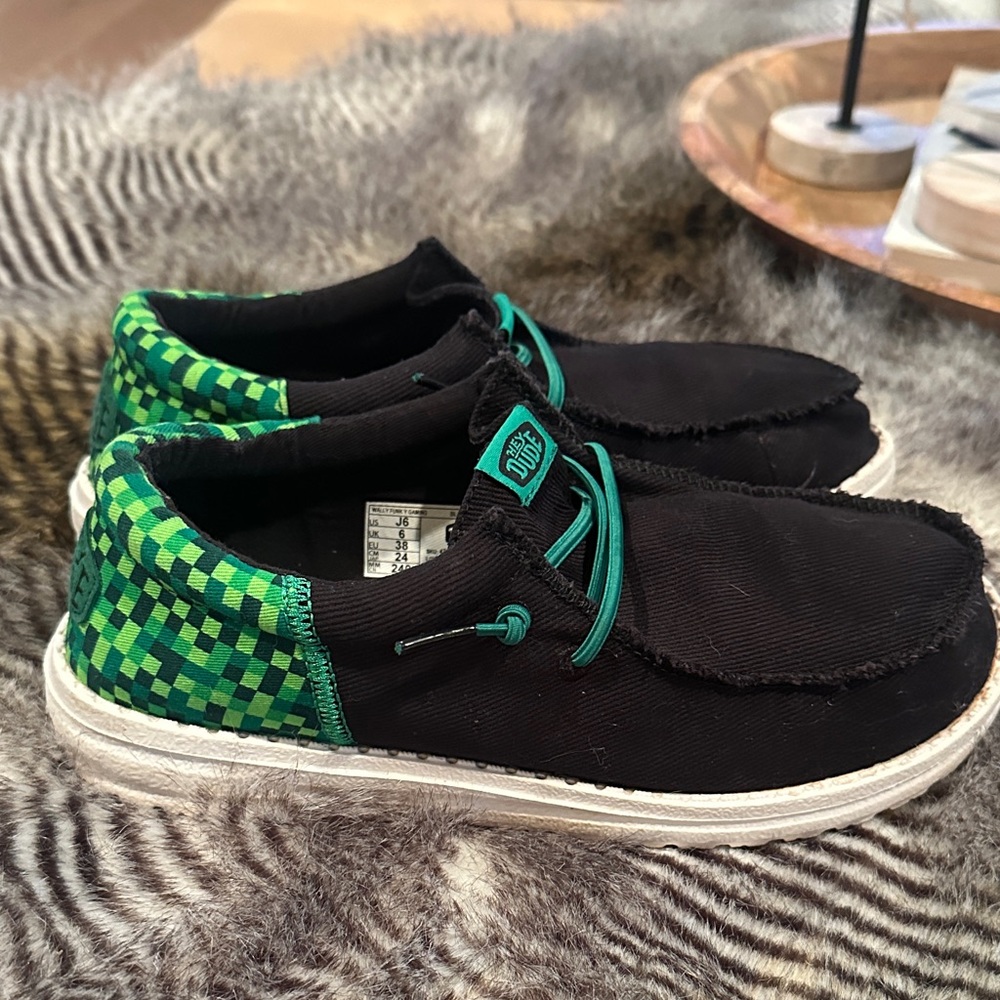 Hey Dude Black Kids Sneakers with Green Check Heel